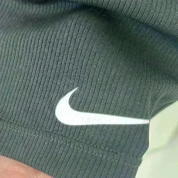 Nike tank top Black - Picture 3 of 4